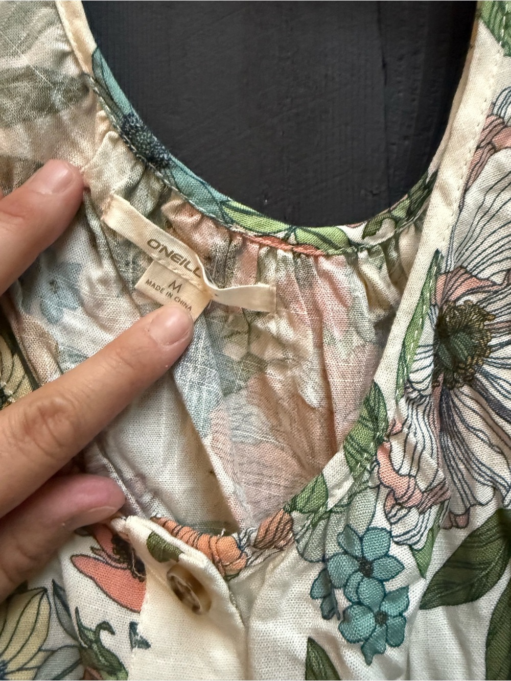 O'Neill Cream Floral Button-Front Blouse with Green and Teal Accents - Picture 2 of 3